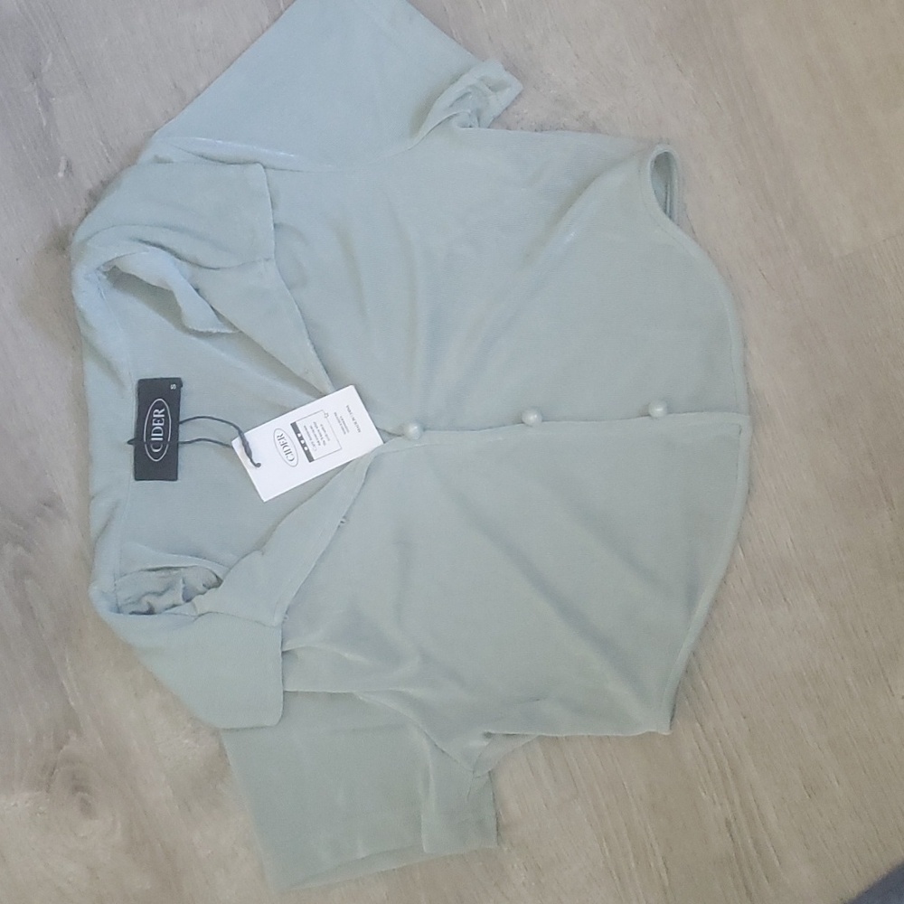 NWT Cider Women's sz L 100% Cotton  Crop Top